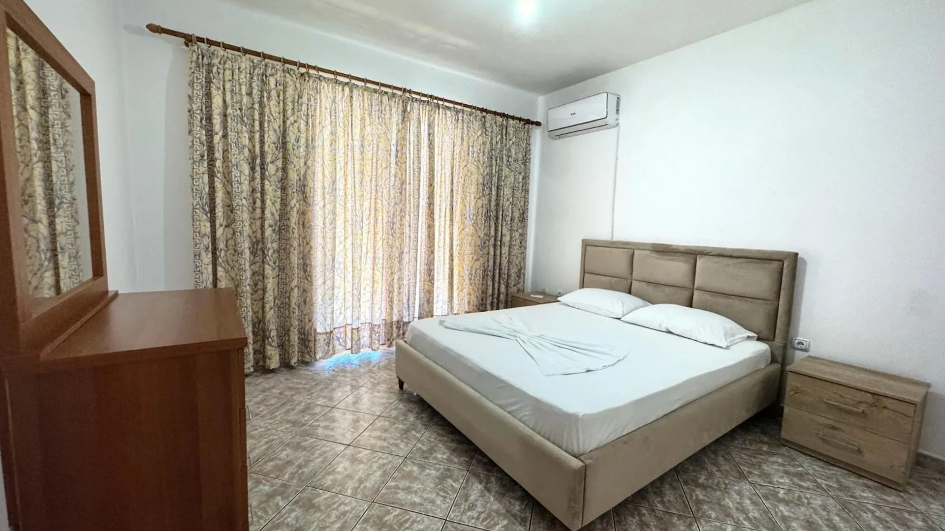 Alex Apartments Saranda