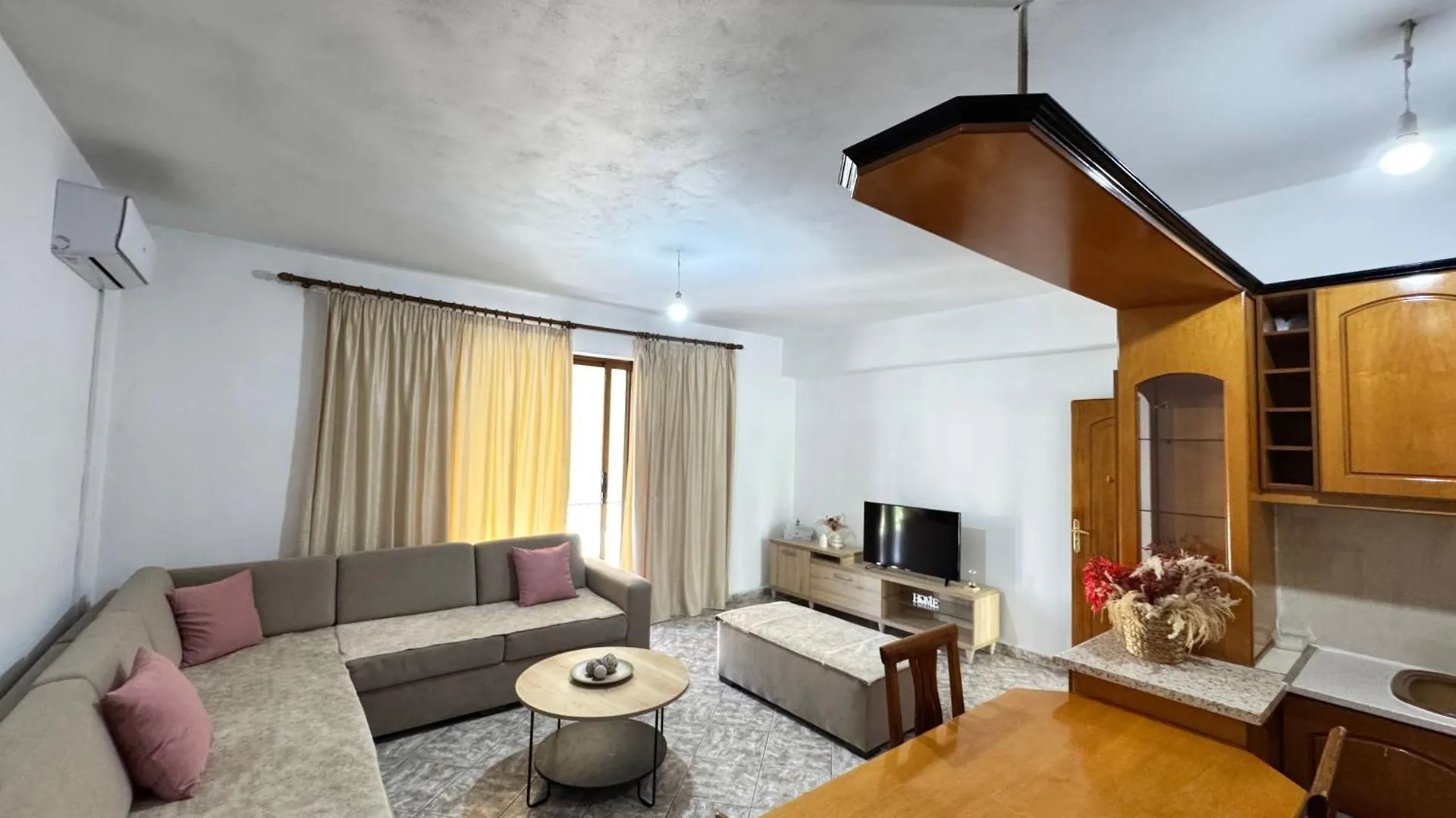 Alex Apartments Saranda Albánia